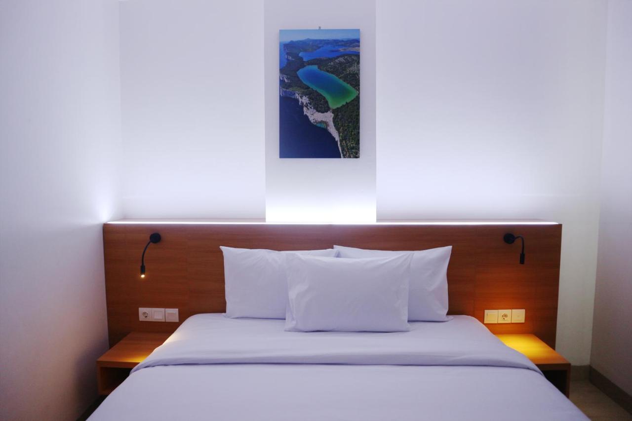 Grand Thamrin Hotel Giacarta Esterno foto