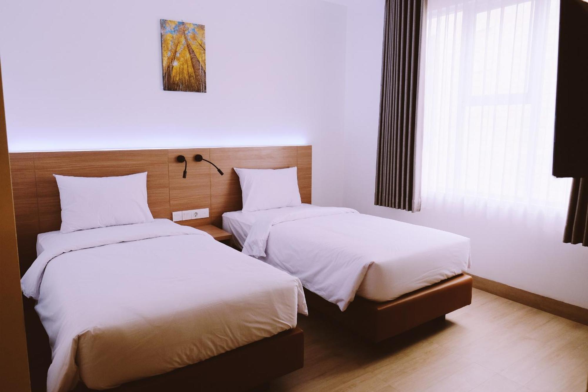 Grand Thamrin Hotel Giacarta Esterno foto